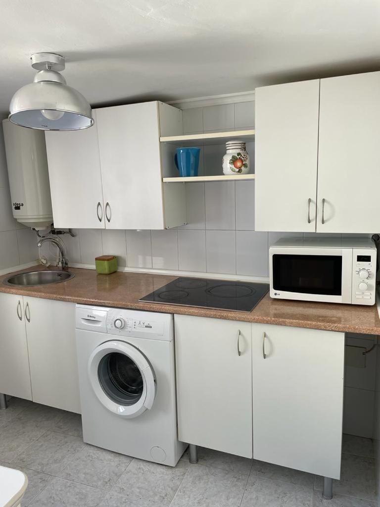 Apartamento Pisito en pleno centro Santander Exterior foto