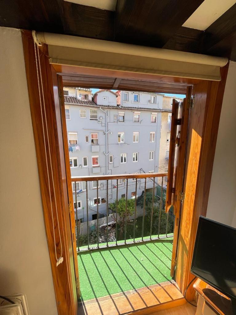 Apartamento Pisito en pleno centro Santander Exterior foto